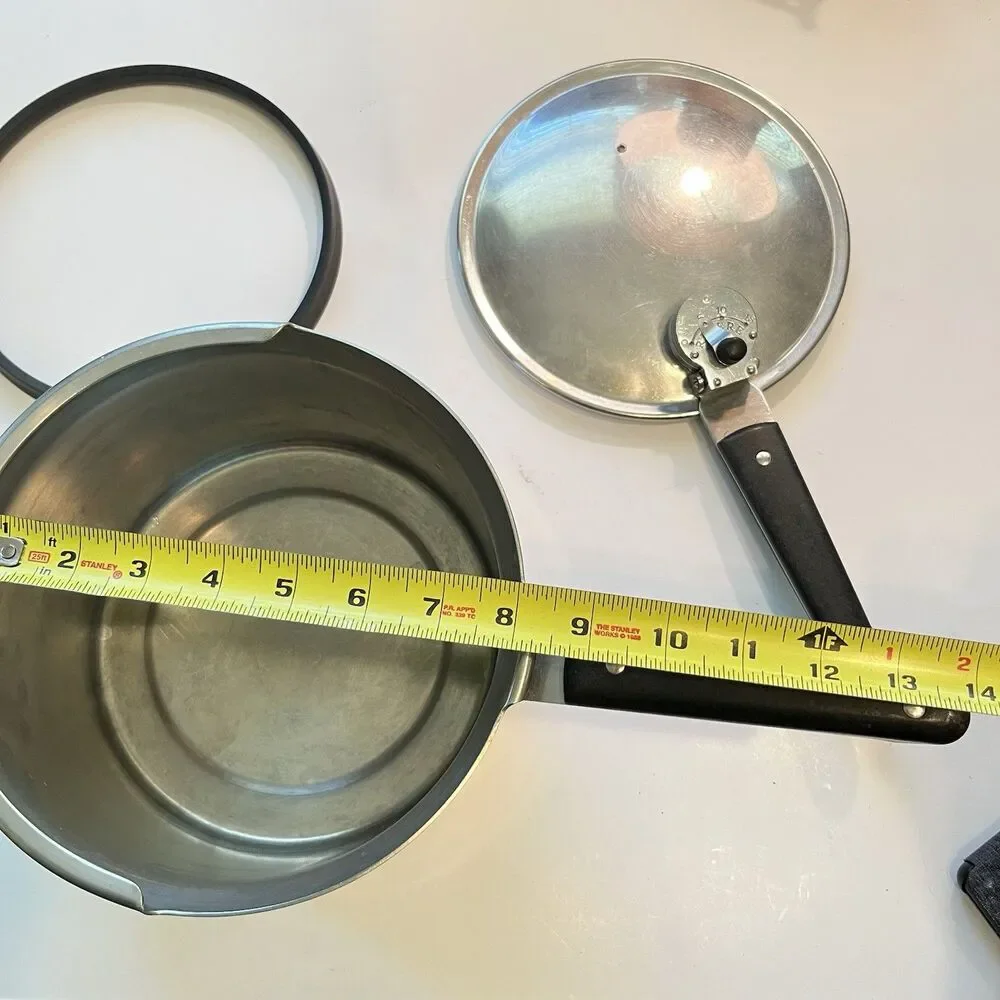 Revere Ware S/S Pressure Cooker with a Copper Clad Bottom  Pre 1968 Vtg
